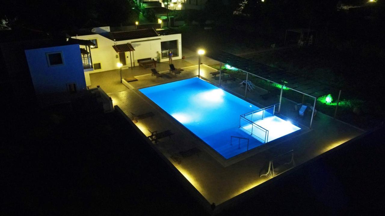 Parissis Eden Villas Skiathos Troulos Exterior foto