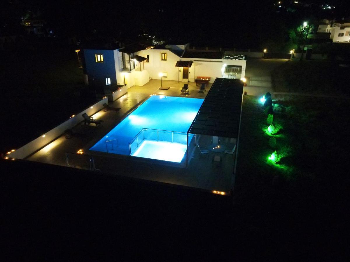 Parissis Eden Villas Skiathos Troulos Exterior foto