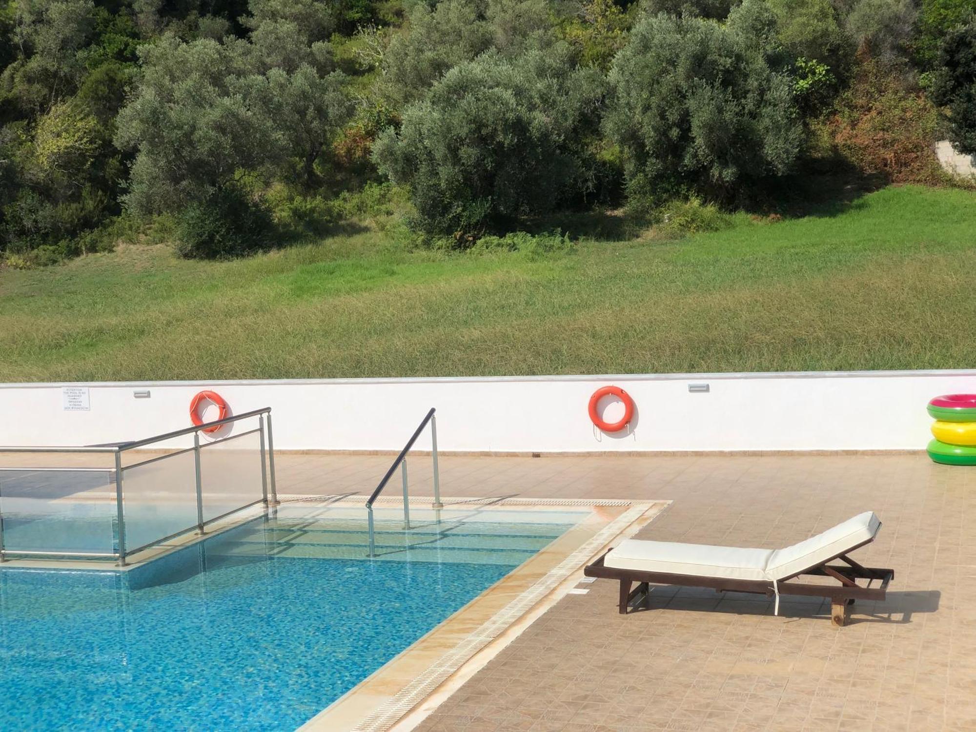 Parissis Eden Villas Skiathos Troulos Exterior foto