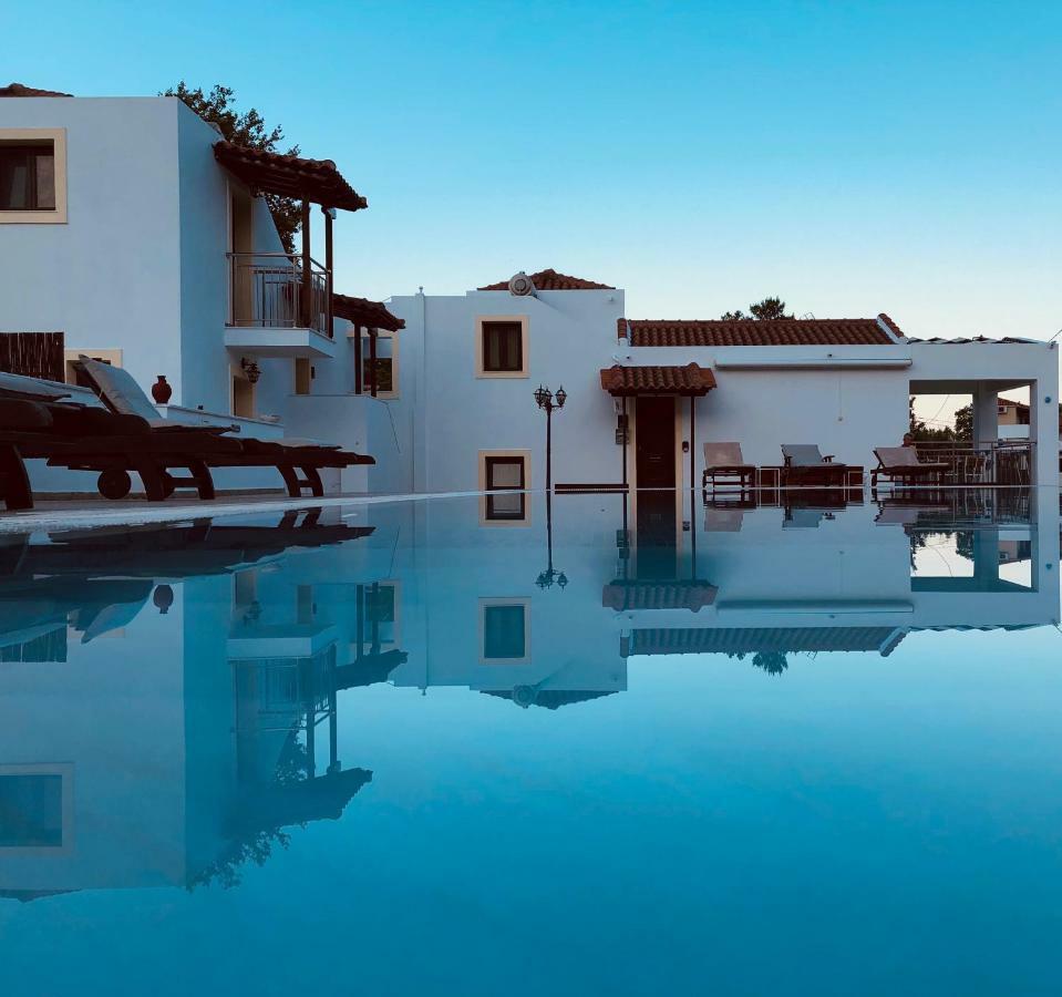 Parissis Eden Villas Skiathos Troulos Exterior foto